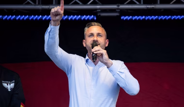 Ούλριχ Ζίγκμουντ: Το προφίλ του 36χρονου του AfD που «σαρώνει» και διεκδικεί την πρωθυπουργία στη Σαξονία-Άνχαλτ