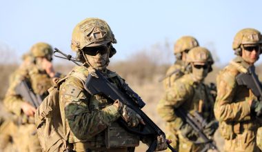 Νεκρός ο περιβόητος Aυστραλός μισθοφόρος των Ουκρανών «Mozzie the Aussie» – Δείτε φωτογραφίες του