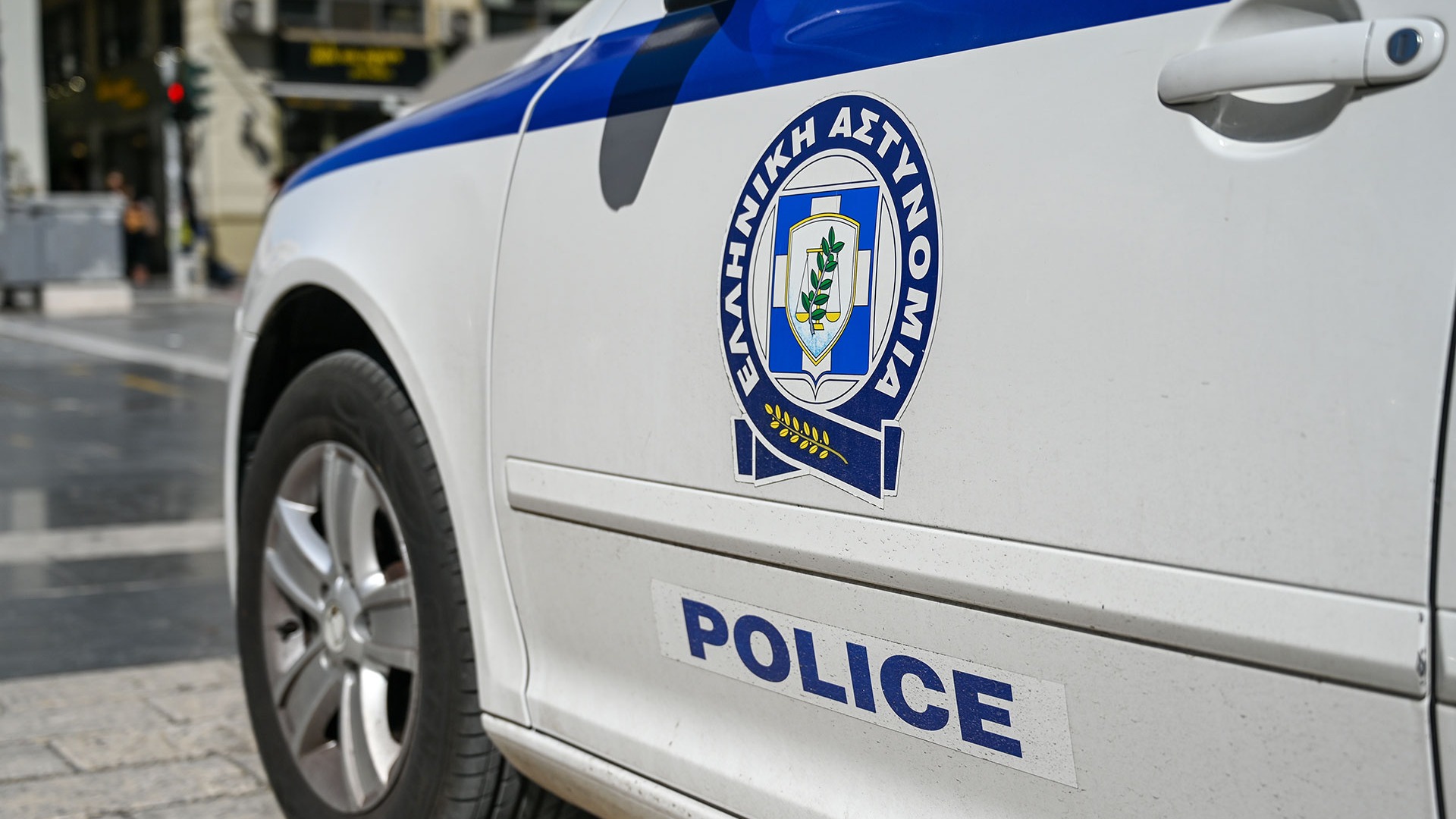 Λέσβος: Συνελήφθη 70χρονος με 76 ωδικά πτηνά – Τα κρατούσε παράνομα σε κλουβιά