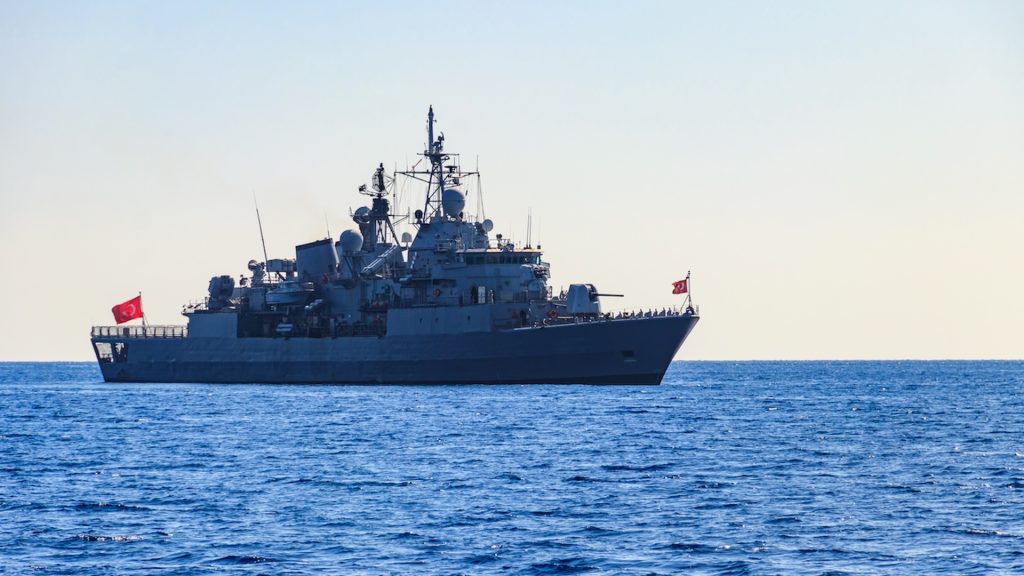 Τουρκικές ναυτικές δυνάμεις αναπτύσσονται προς το Ισραήλ νοτιοανατολικά της Κύπρου (βίντεο)