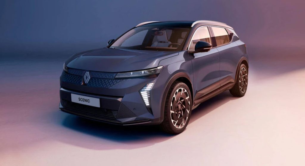 Renault Scénic E-Tech: 642 km με μία φόρτιση – Τι άλλαξε;