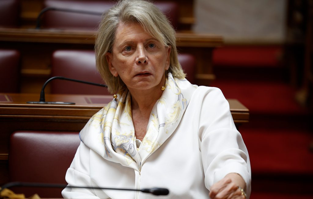 Καταψηφίστηκε η υποψηφιότητα της Ε.Ακρίτα για αντιπρόεδρος της Βουλής: 119 «ναι» και 169 «παρών»
