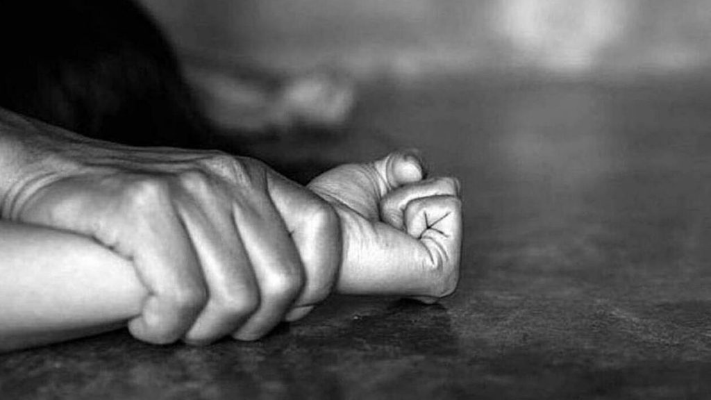Μαθεύτηκε η ποινή του θεολόγου από τη Λάρισα που ασέλγησε σε μαθήτριά του – Το στοιχείο που έπαιξε σημαντικό ρόλο