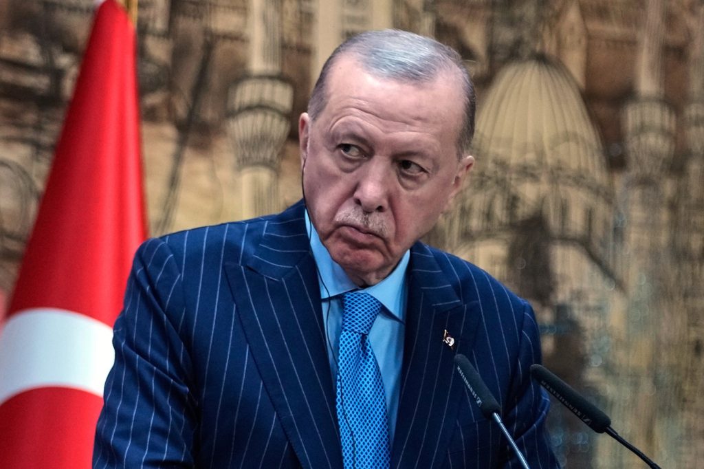 Προκαλεί ο Ρ.Τ.Ερντογάν: «Η Ελλάδα να σταματήσει να εξοπλίζει τα νησιά – Εγκαταλείψτε τον λανθασμένο δρόμο»!