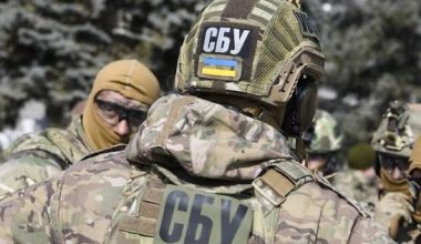 Kίεβο: Σφοδρές συγκρούσεις μεταξύ στελεχών των ουκρανικών υπηρεσιών SBU και GUR – Τουλάχιστον ένας νεκρός (βίντεο)