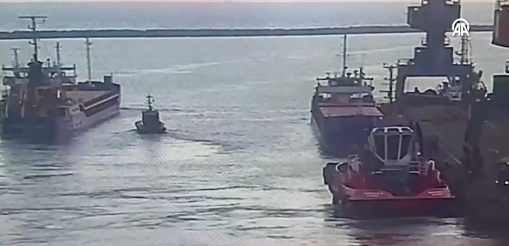 Νέα στοιχεία για την σύγκρουση των πλοίων στη θάλασσα του Μαρμαρά: Η συνομιλία των καπετάνιων πριν το δυστύχημα