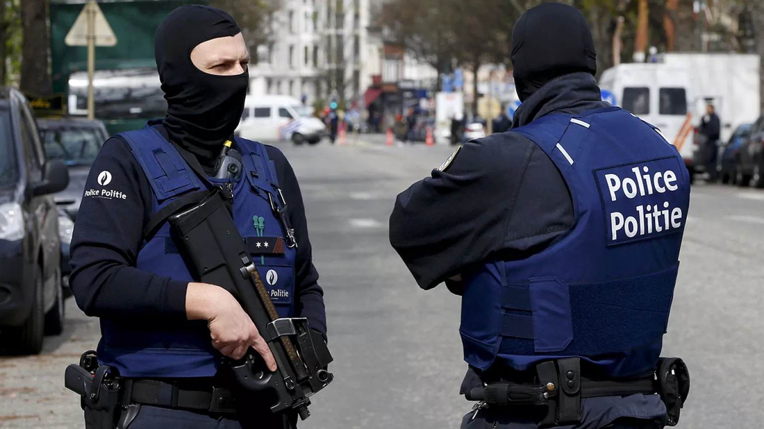 Βρυξέλλες: Συνελήφθη άνδρας στον κεντρικό σιδηροδρομικό σταθμό που στην κατοχή του είχε καλάσνικοφ