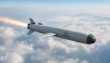 Βίντεο: Η στιγμή που ουκρανικό MiG-29 καταρρίπτει ρωσικό πύραυλο Banderol