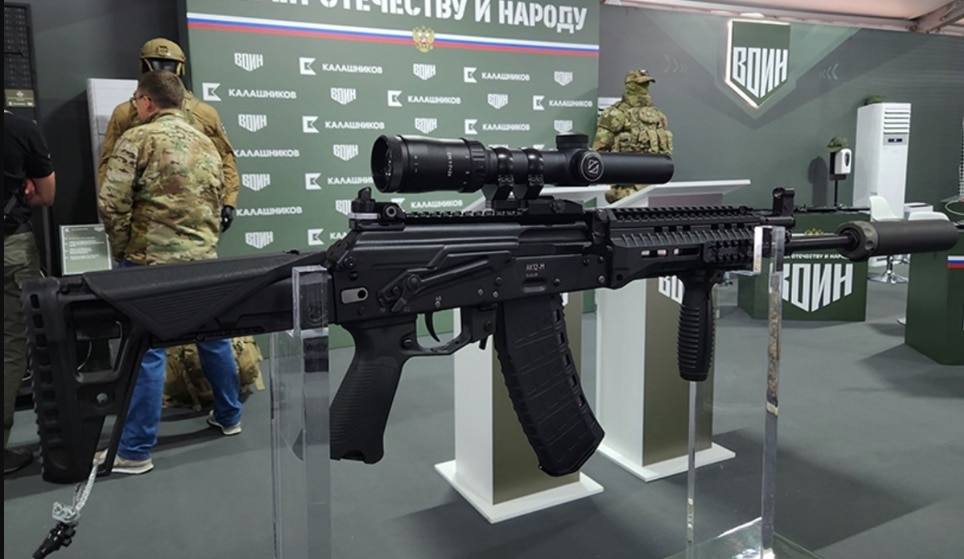 Η Kalashnikov παρουσίασε το βελτιωμένο τυφέκιο ΑΚ-12+