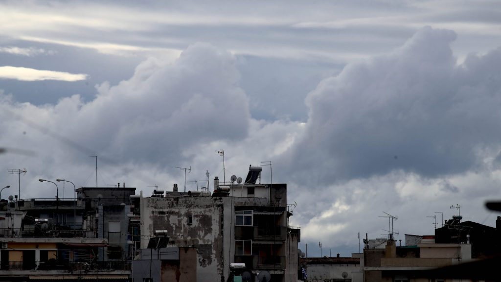 Θ.Κολυδάς: «Έρχονται βροχές και πτώση της θερμοκρασίας» – Πότε αλλάζει το σκηνικό του καιρού