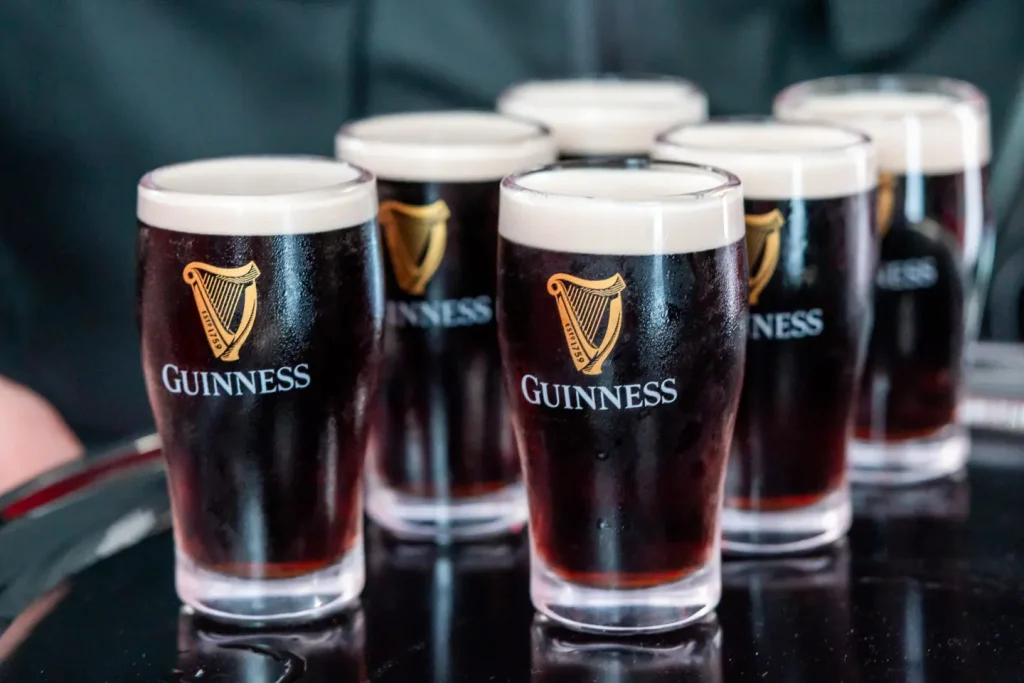 Δράστες έκλεψαν 70.000 μπύρες Guinness αναγκάζοντας τον ντετέκτιβ του Τσεσάιρ να πει μια «μυθική» φράση