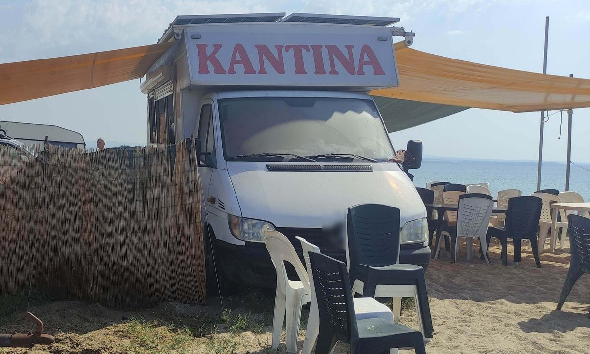 Ασυνείδητη 42χρονη πήγε και εγκατέστησε την καντίνα της σε προστατευόμενη περιοχή Natura – Δείτε φωτογραφίες