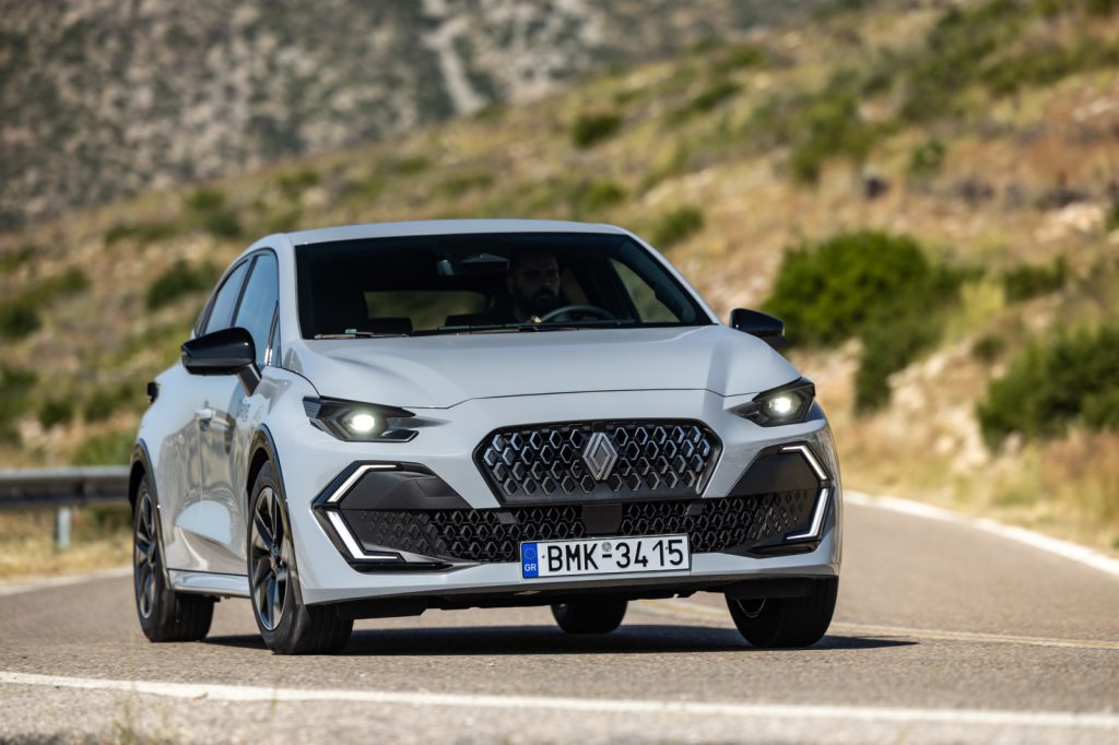 Δοκιμάζουμε το νέο Renault Clio 1.2 TCe 115 EDC