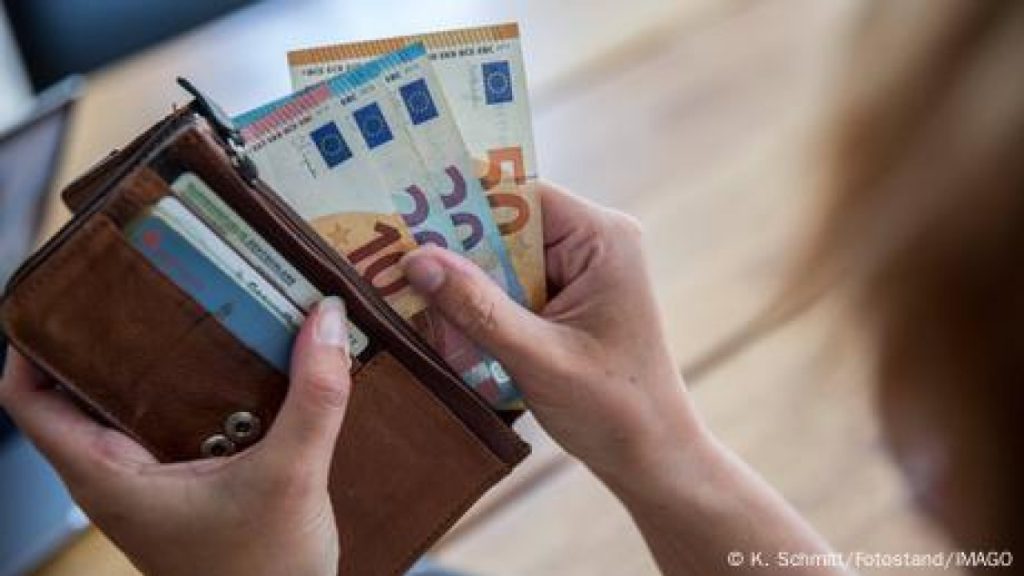 Ο πλούτος στην Ελλάδα αυξήθηκε κατά 224 δισ. την περίοδο 2019-2026 αλλά το 73% πήγε στο πλουσιότερο 20%!