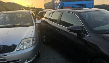 Καραμπόλα στην Ε.Ο. Αθηνών-Λαμίας με 4 εμπλεκόμενα οχήματα: Πληροφορίες για σοβαρά τραυματισμένους