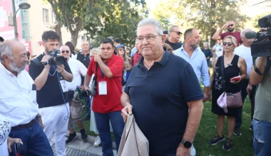 Δ.Κουτσούμπας από Θεσσαλονίκη: «Δώστε λεφτά για μισθούς, συντάξεις, Υγεία και Πρόνοια»