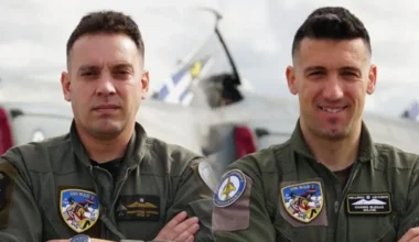 Γιάννης Μπλέσιας και Δημήτρης Πέτρου: Αυτοί είναι οι δύο πιλότοι που σκοτώθηκαν στην Τανάγρα (φώτο)