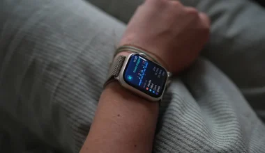 Smartwatch: Τα «έξυπνα» ρολόγια μπορεί να σας λένε ψέματα για τις θερμίδες που καίτε