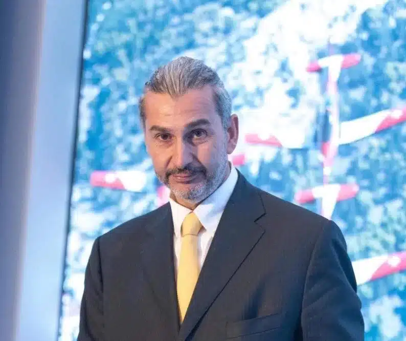 Π.Ποδηματάς: Ο άνθρωπος που έπεισε δύο κυβερνήσεις να του δανείζουν μαχητικά, πιλότους και μηχανισμούς του ΥΠΕΘΑ!