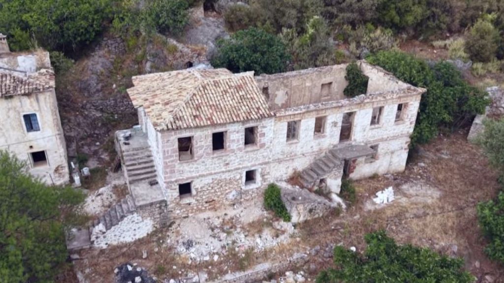 Το χωριό-φάντασμα που ερήμωσε μετά τους σεισμούς του 1979 (βίντεο)
