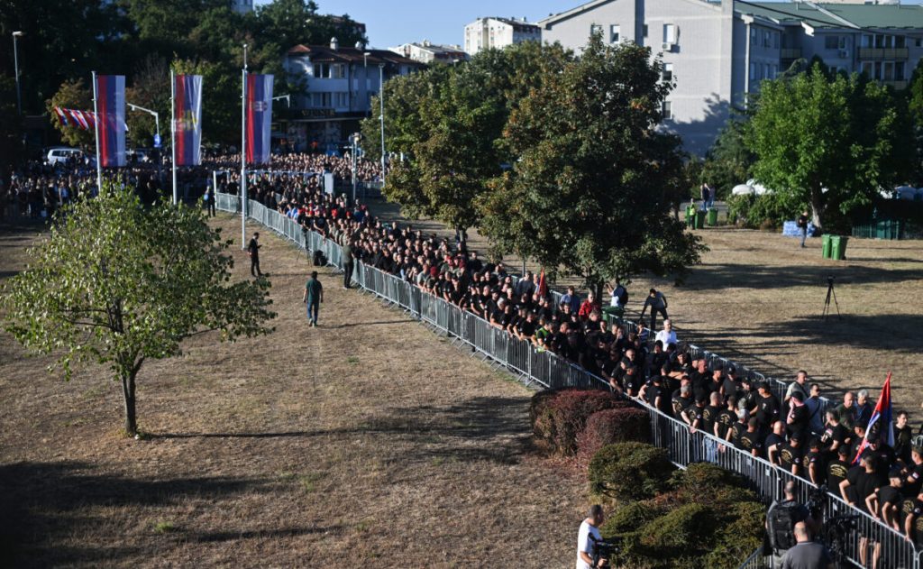 Λαϊκό προσκύνημα για τον Ράτκο Μλάντιτς