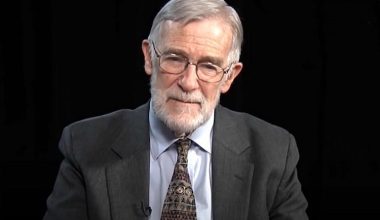 Πρώην αναλυτής της CIA R.McGovern: «Η Ουκρανία έχει ήδη αποστρατιωτικοποιηθεί κατά 90%»