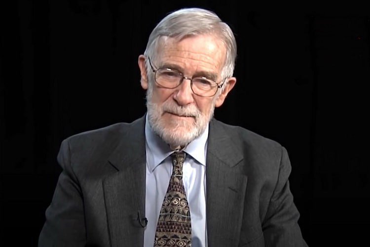 Πρώην αναλυτής της CIA R.McGovern: «Η Ουκρανία έχει ήδη αποστρατιωτικοποιηθεί κατά 90%»