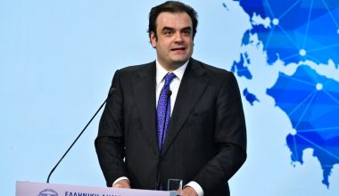 Κ.Πιερρακάκης: Σε εξέλιξη η εξειδίκευση των μέτρων που παρουσιάστηκαν στην ΔΕΘ (live)