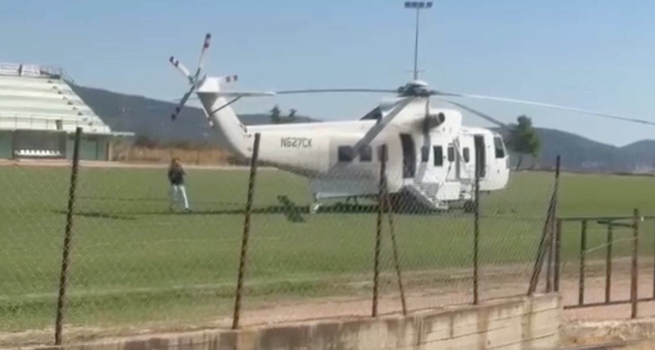Καβάλα: Αναγκαστική προσγείωση πυροσβεστικού ελικοπτέρου – Πρόβλημα στον έλικα (βίντεο)