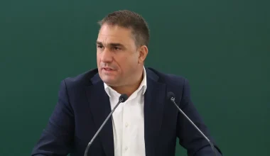 Κ.Τσουκαλάς: «Η  κυβέρνηση προαναγγέλλει μειώσεις και στο μεσοδιάστημα οι τιμές ανεβαίνουν»