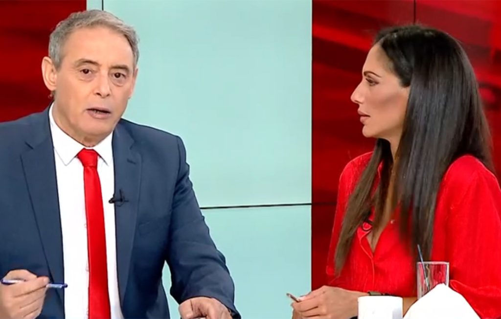Tο MEGA θέτει τα ερωτήματα που έθεσε το pronews.gr για τον Π.Ποδηματά και τον Ν.Δένδια (βίντεο)