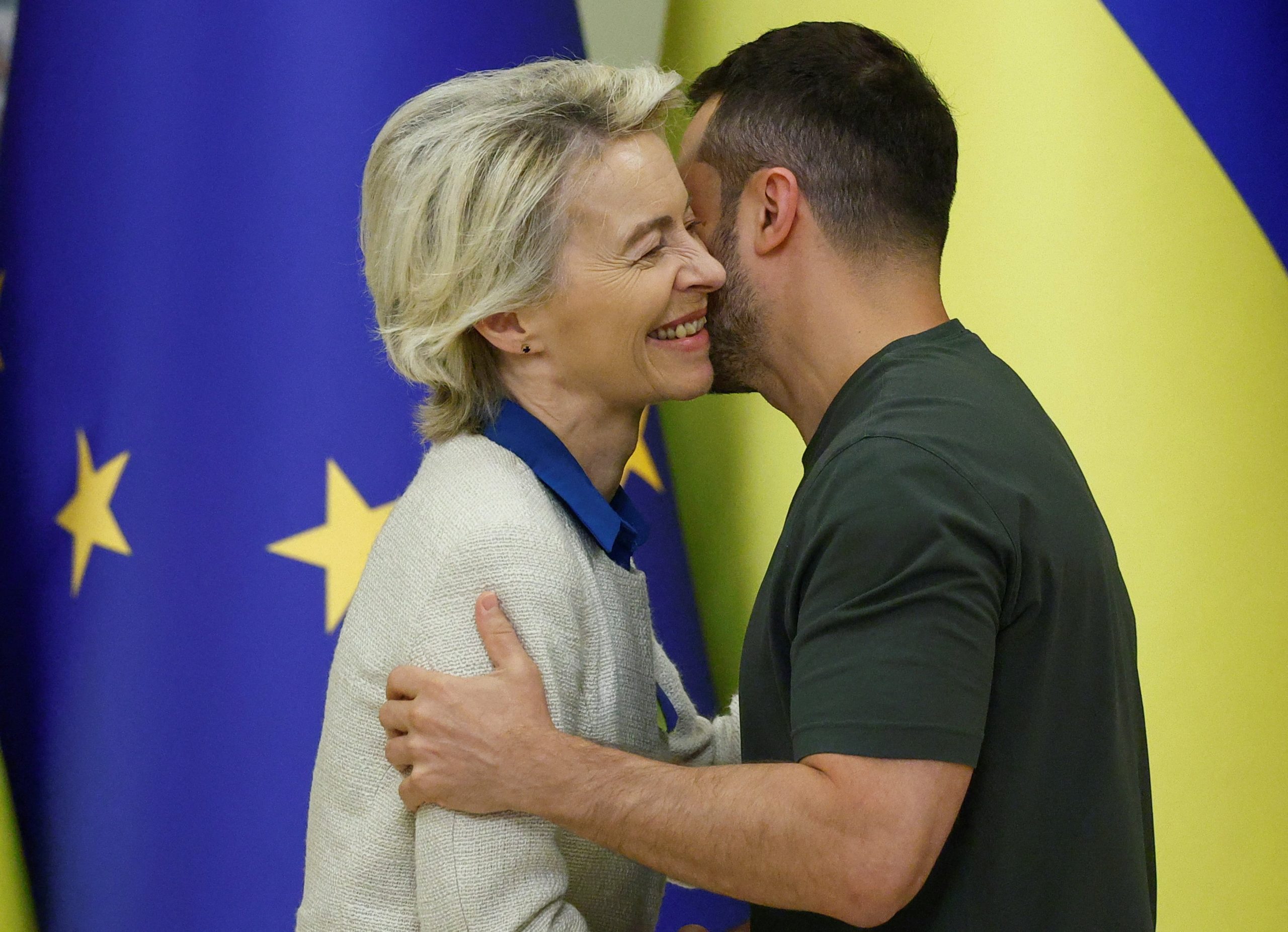 Φον ντερ Λάιεν: «Η Ουκρανία μπορεί να αγοράσει Patriot με τα χρήματα των Ευρωπαίων φορολογούμενων»
