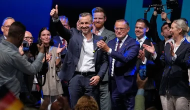 Το AfD σαρώνει και στις δημοσκοπήσεις: «Πρέπει να κυβερνήσει οπωσδήποτε την Σαξονία-Άνχαλτ» λένε 6 στους 10