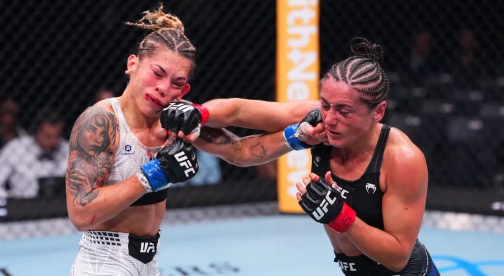 UFC: Εφιαλτικό ντεμπούτο για τη Σοφία Μοντενέγκρο – Γέμισε αίματα και έχασε τις αισθήσεις της (βίντεο)