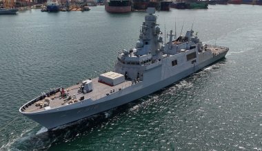 Τουρκία: Ξεκίνησε θαλάσσιες δοκιμές η νέα φρεγάτα F-516 «İzmir» κλάσης İstif