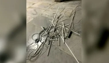 ΑΠΘ: Κουκουλοφόροι βανδάλισαν το σύστημα ελεγχόμενης εισόδου στις φοιτητικές εστίες