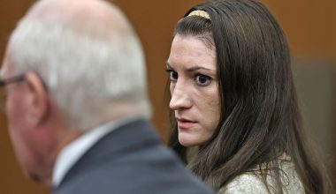 Απύθμενο θράσος από την Λίντσεϊ Κλάνσι που σκότωσε τα τρία παιδιά της: Τώρα ζητά απονομή χάριτος από τον Ν.Τραμπ