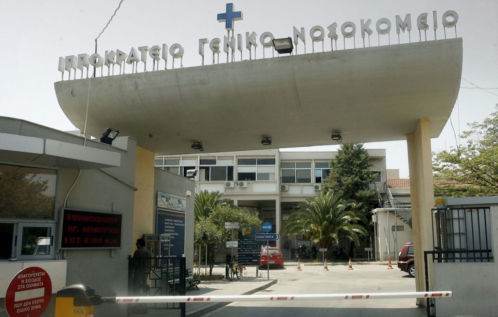 Νέα στοιχεία για την πτώση της 13χρονης από μπαλκόνι ξενοδοχείου στη Θεσσαλονίκη: Στο «μικροσκόπιο» 35χρονη
