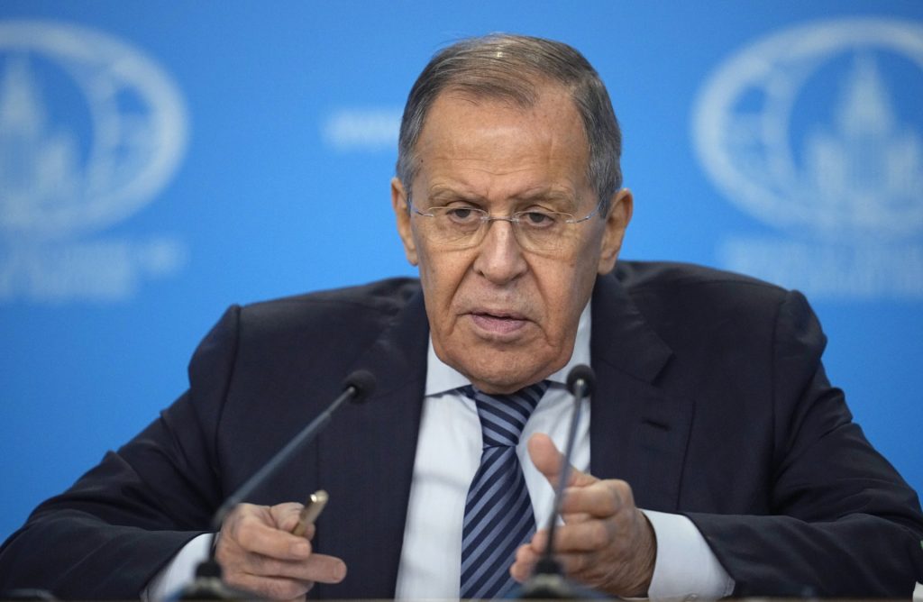 Σ.Λαβρόφ: «Η Βρετανία είπε ότι θα είναι με την Ουκρανία μέχρι τέλους – Λυπάμαι πραγματικά για αυτήν» (βίντεο)