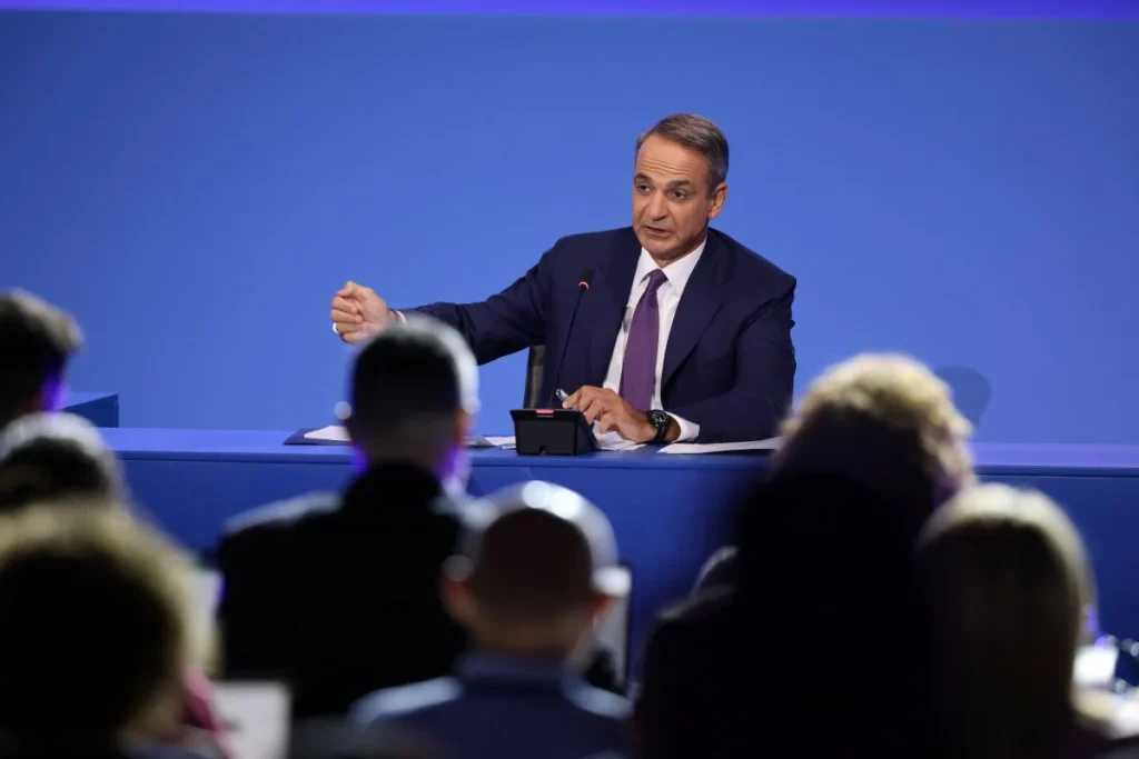 Δεν έπεισε την πλειοψηφία ο Κ.Μητσοτάκης με τις «υποσχέσεις» στη ΔΕΘ – Τι δείχνει η έρευνα της ΜRB (φωτο)