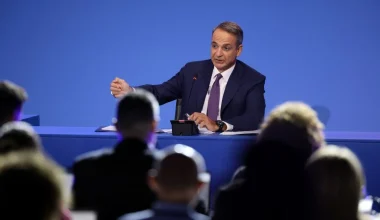 Δεν έπεισε την πλειοψηφία ο Κ.Μητσοτάκης με τις «υποσχέσεις» στη ΔΕΘ – Τι δείχνει η έρευνα της ΜRB (φωτο)
