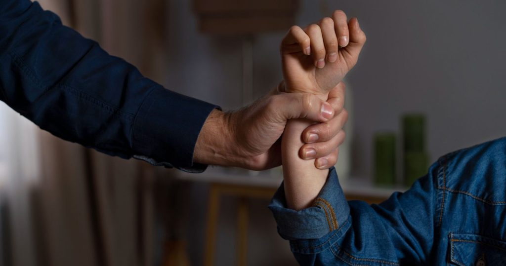 Θεσσαλονίκη: Στη φυλακή 59χρονος που ξυλοκόπησε τη σύντροφό του κατά την ερωτική τους επαφή