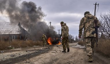 Τζέιμς Κάρντεν: «Οι ουκρανικές απώλειες φτάνουν τους 36 νεκρούς για κάθε έναν Ρώσο στρατιώτη»!