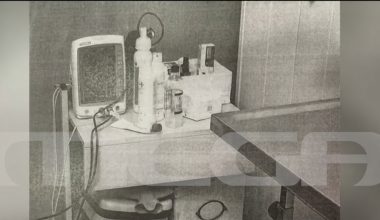 Γ.Μαζωνάκης: Στη δημοσιότητα φωτογραφίες από το εσωτερικό της «Stem Cell» λίγο μετά την κατάρρευση του τραγουδιστή