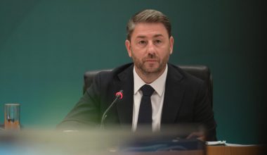 Σε εξέλιξη η ομιλία του Ν.Ανδρουλάκη στην 90ή ΔΕΘ (live)