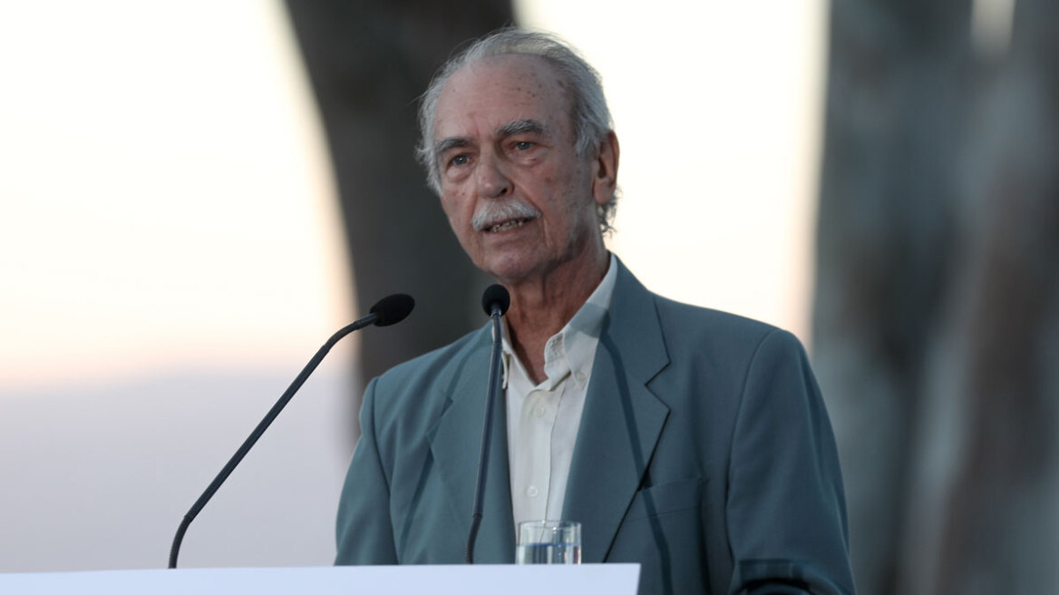 «Μου γα@@ς τη συζήτηση»: Όταν ο Σ.Χαλβατζής είχε βγει «εκτός εαυτού» σε εκπομπή και είχε προκαλέσει «βροχή» σχολίων