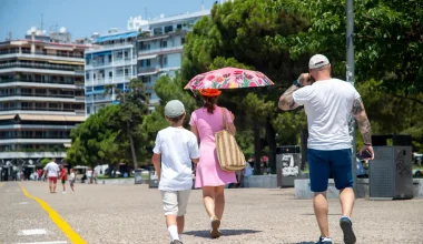 Καιρός: Toυς 37 βαθμούς Κελσίου «άγγιξε» ο υδράργυρος σήμερα – Πού καταγράφηκαν οι υψηλότερες θερμοκρασίες