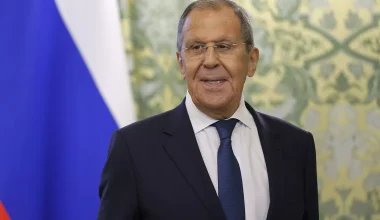 Σ.Λαβρόφ: «Η Ρωσία είναι έτοιμη για νέες συνομιλίες με την Ουκρανία – Δεν θα σταματήσει η στρατιωτική επιχείρηση»