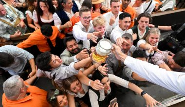 Oktoberfest: Ξεκίνησε από έναν βασιλικό γάμο και κατέληξε στο μεγαλύτερο φεστιβάλ μπύρας