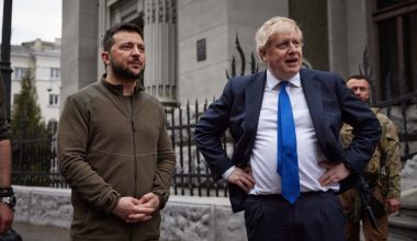 Βίντεο: Οι Ρώσοι χτύπησαν το τρένο που μετέφερε τον Μπόρις Τζόνσον και Ευρωπαίους αξιωματούχους στην Πολωνία!